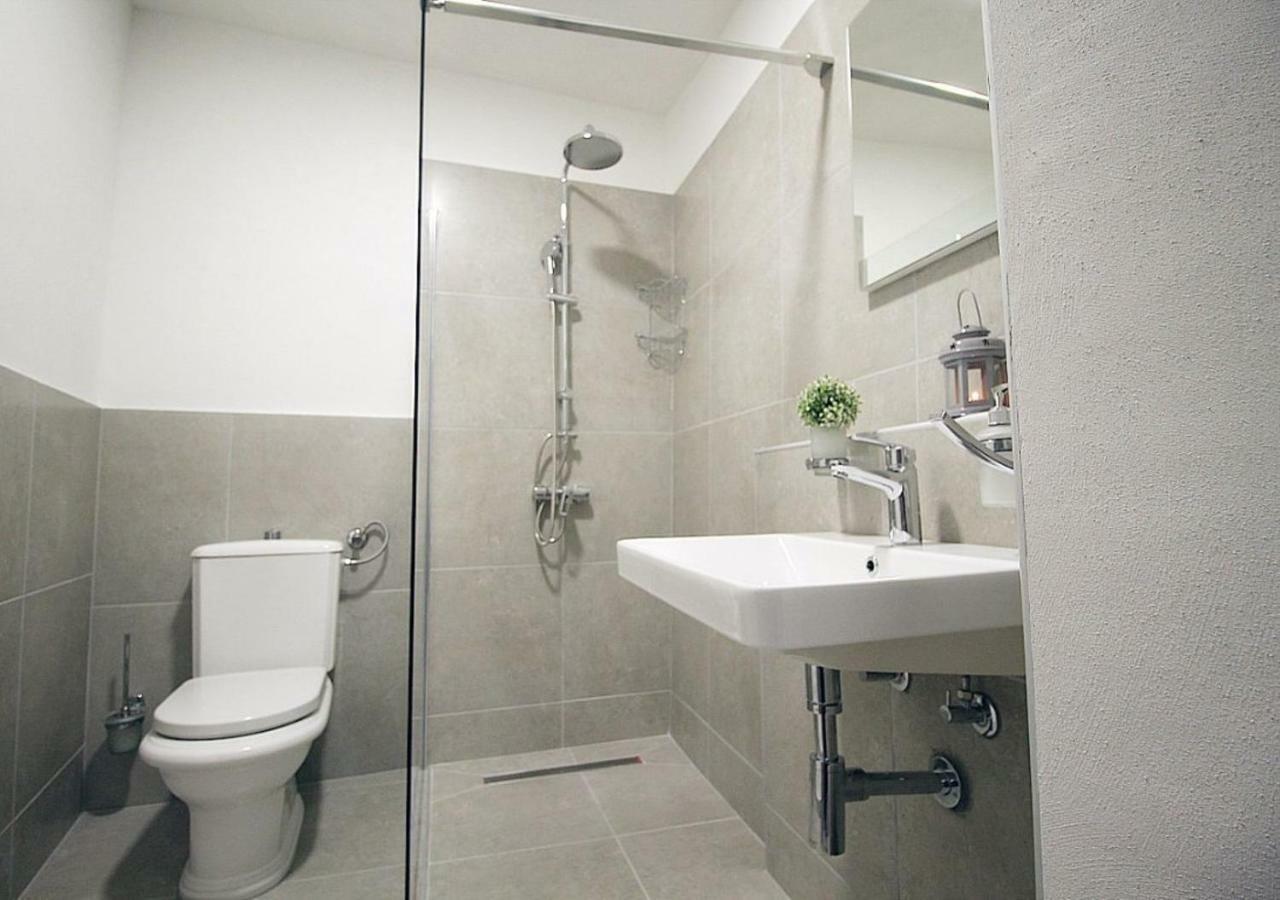 Sette Stanze Hotel Porec Luaran gambar