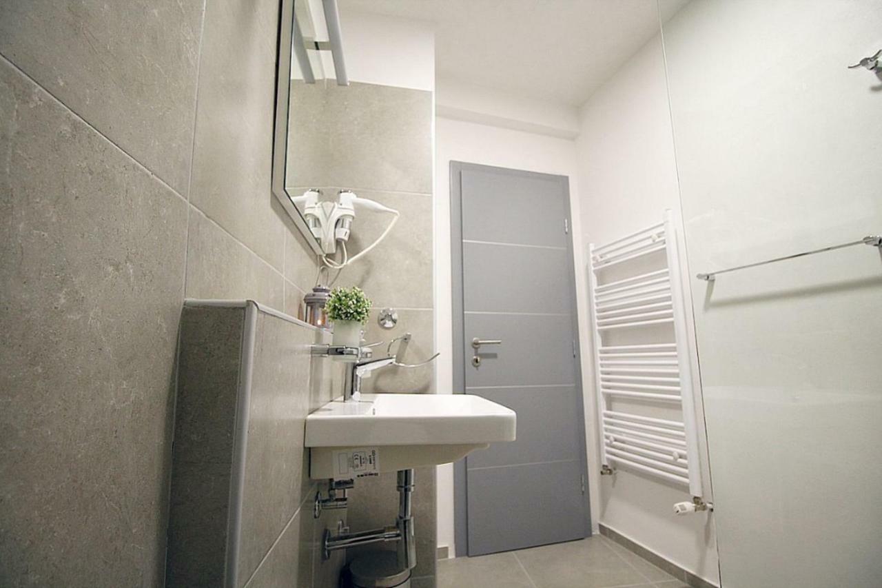 Sette Stanze Hotel Porec Luaran gambar